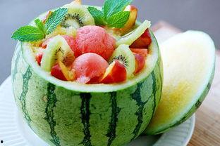 梦见吃瓜抢瓜什么预兆,吃瓜抢瓜预示着怎样的未来？